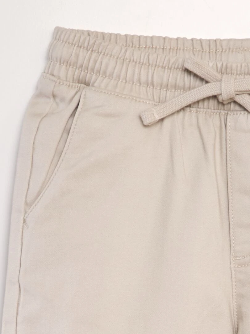 Bermuda à taille élastiquée   Gris