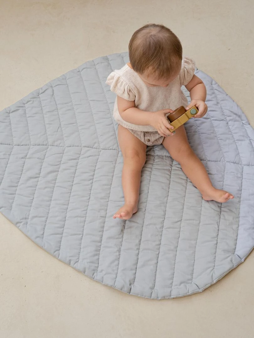 Tapis bébé coton organique cousu main LEAF STONE   Gris clair