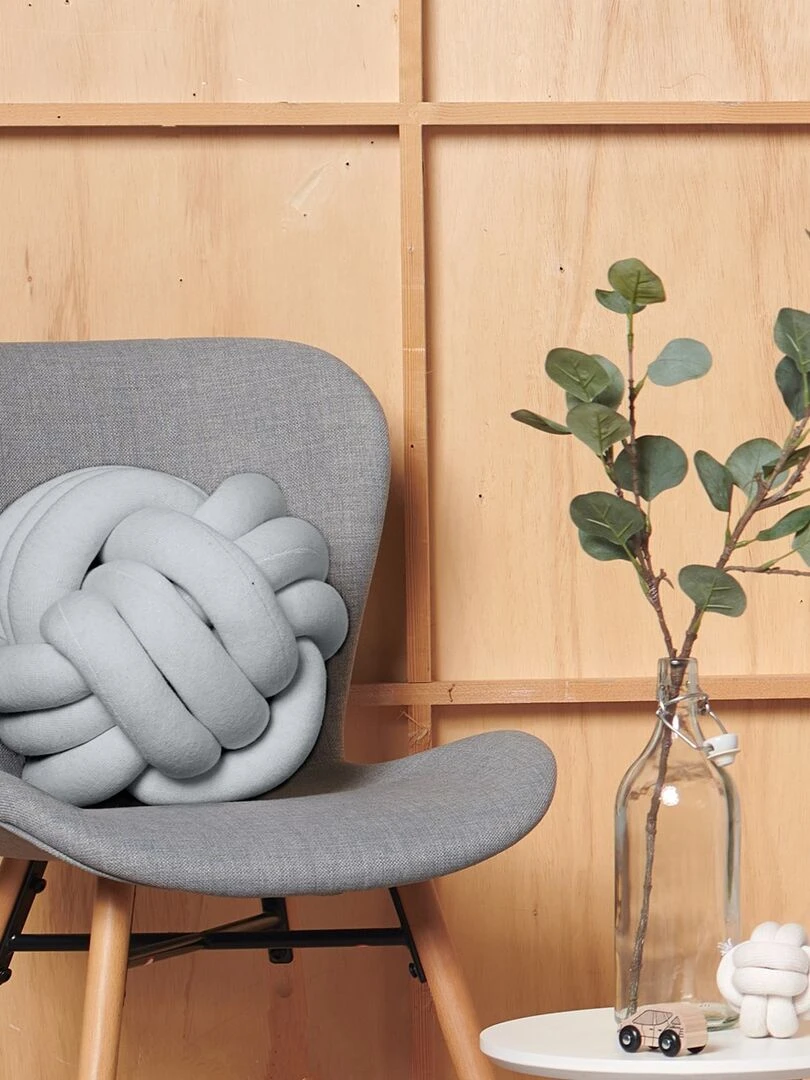 Coussin à nouer en coton tricoté   Gris clair