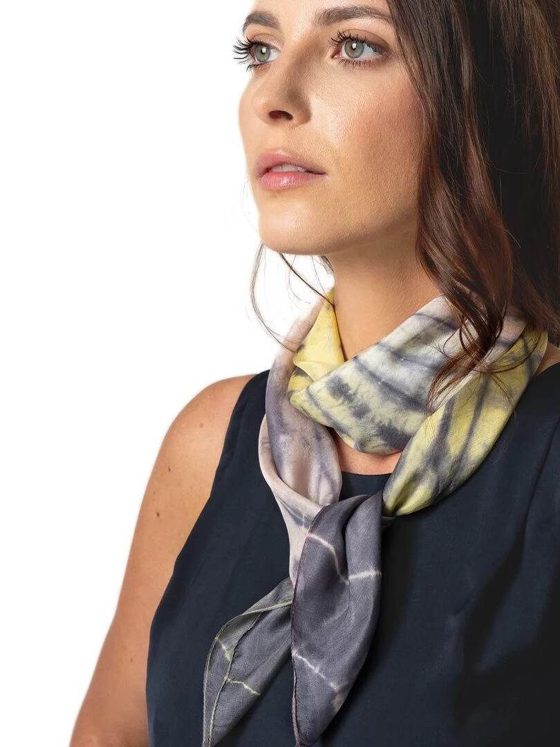 Carré de Soie Tie Dye May   Artisanat VietNam   Gris