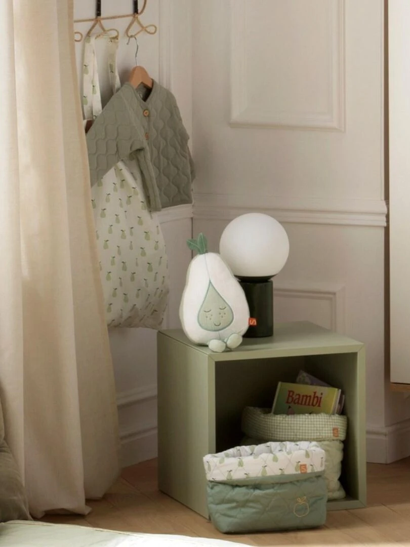 Doudou poire en coton blanc   SAUTHON   Blanc