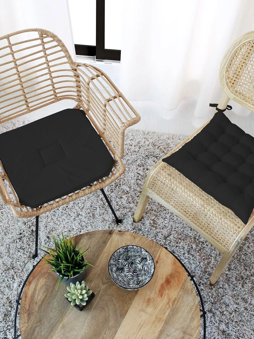 Galette de chaise unie et piquée Noir