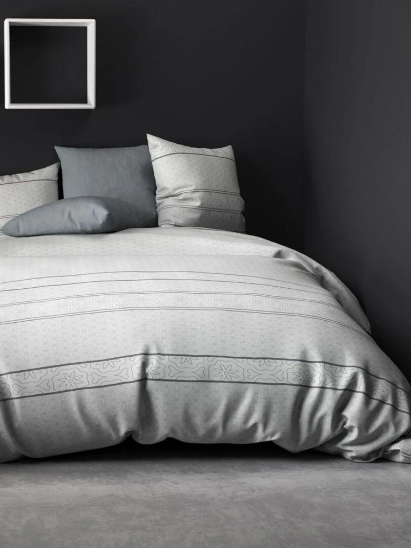 Housse de couette 220x240 cm + 2 taies d'oreiller 100% Coton 57 fils July   Blanc