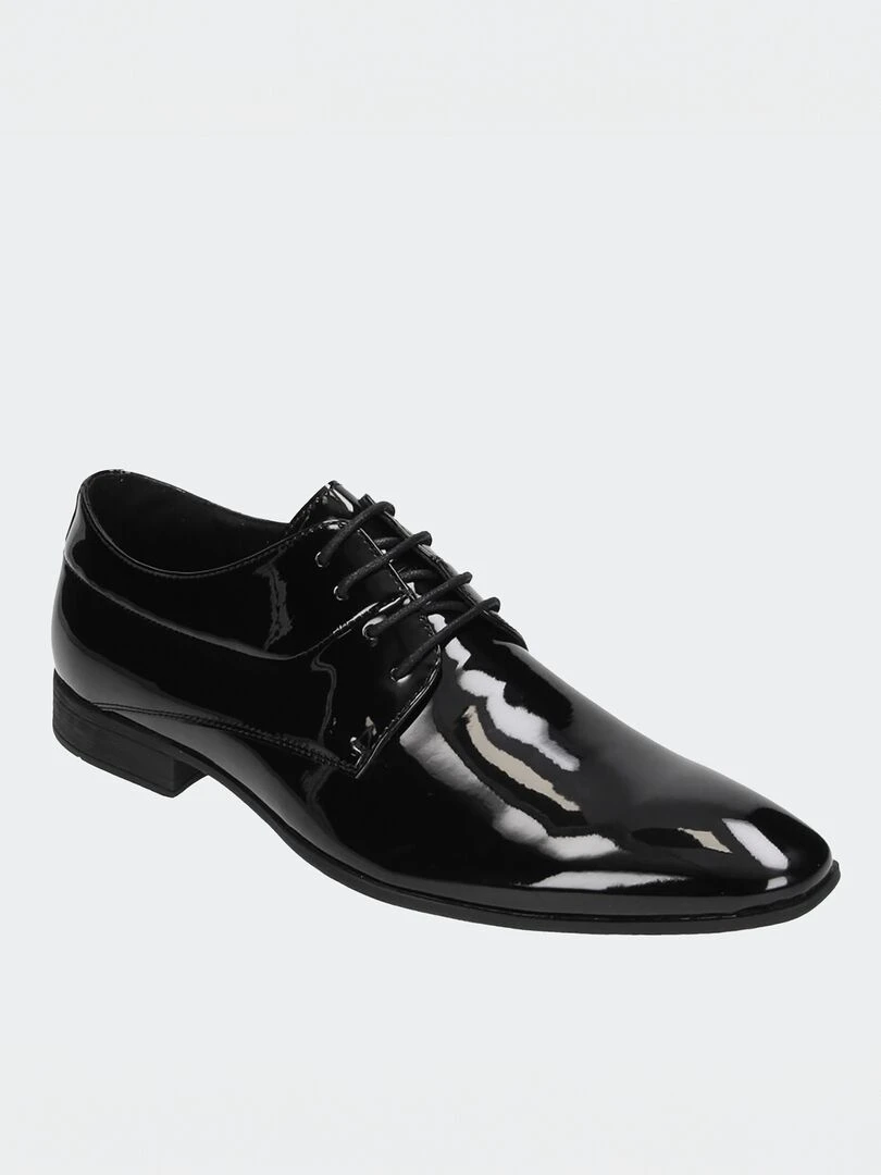 Chaussures de ville vernies Noir