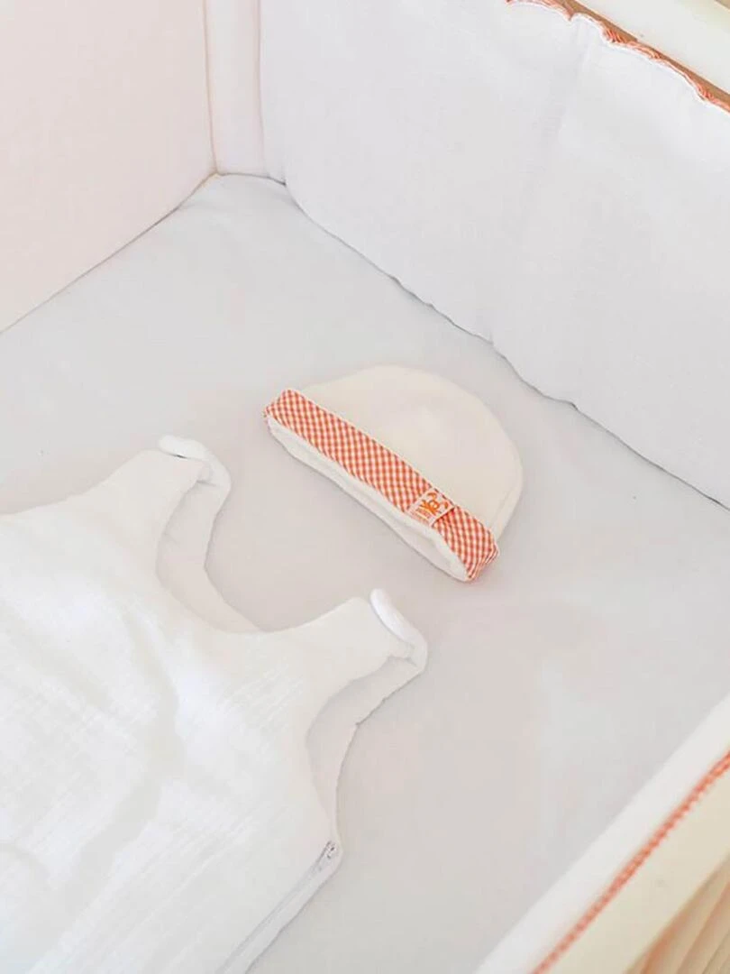 Bonnet de Naissance en Coton Bio Blanc et Vichy Orange