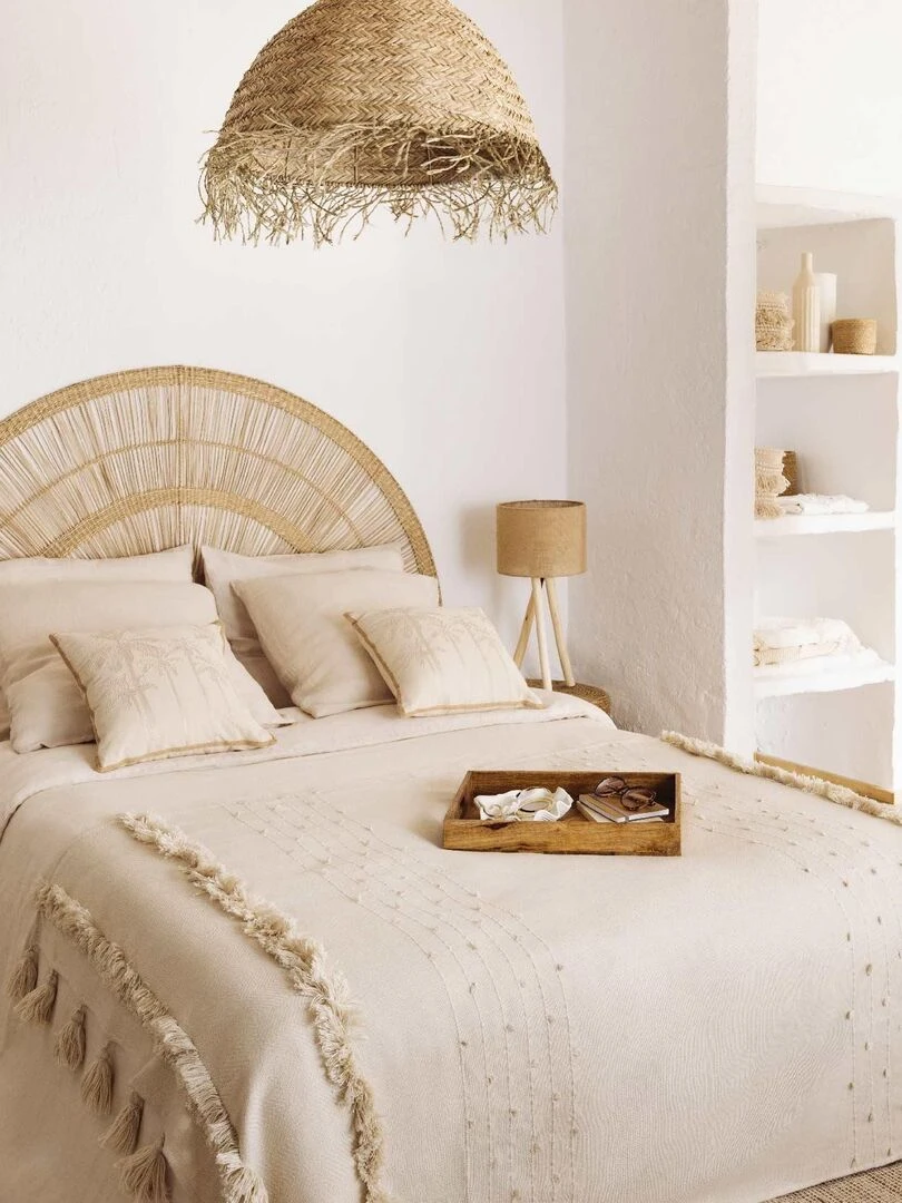 Jeté de lit au style bohème   Beige clair