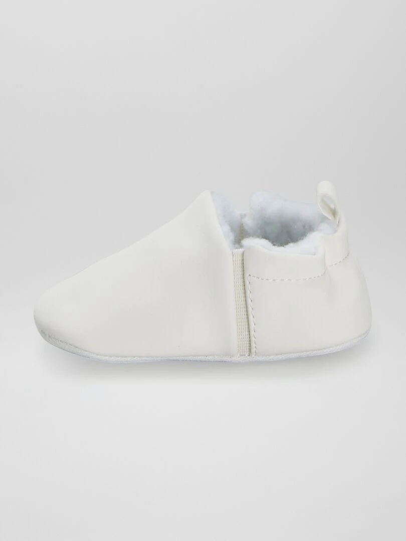Chaussons en suédine fourrés   blanc