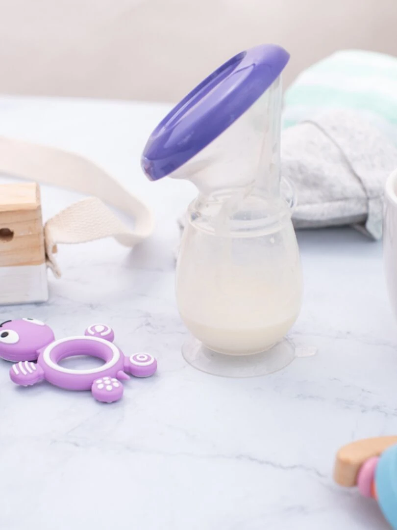 Tire lait manuel en silicone   Violet
