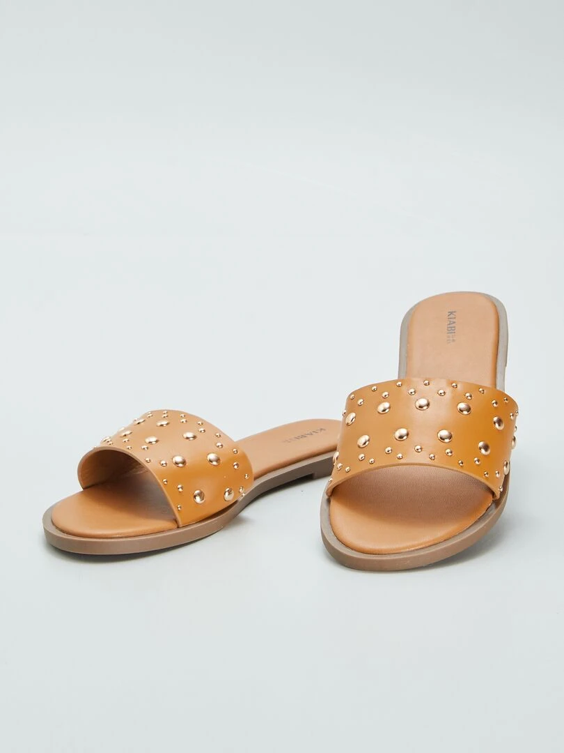 Mules plates cloutées   Marron