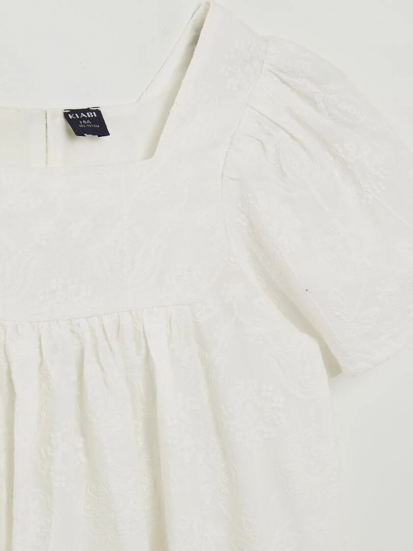 Robe avec broderies indiennes   blanc