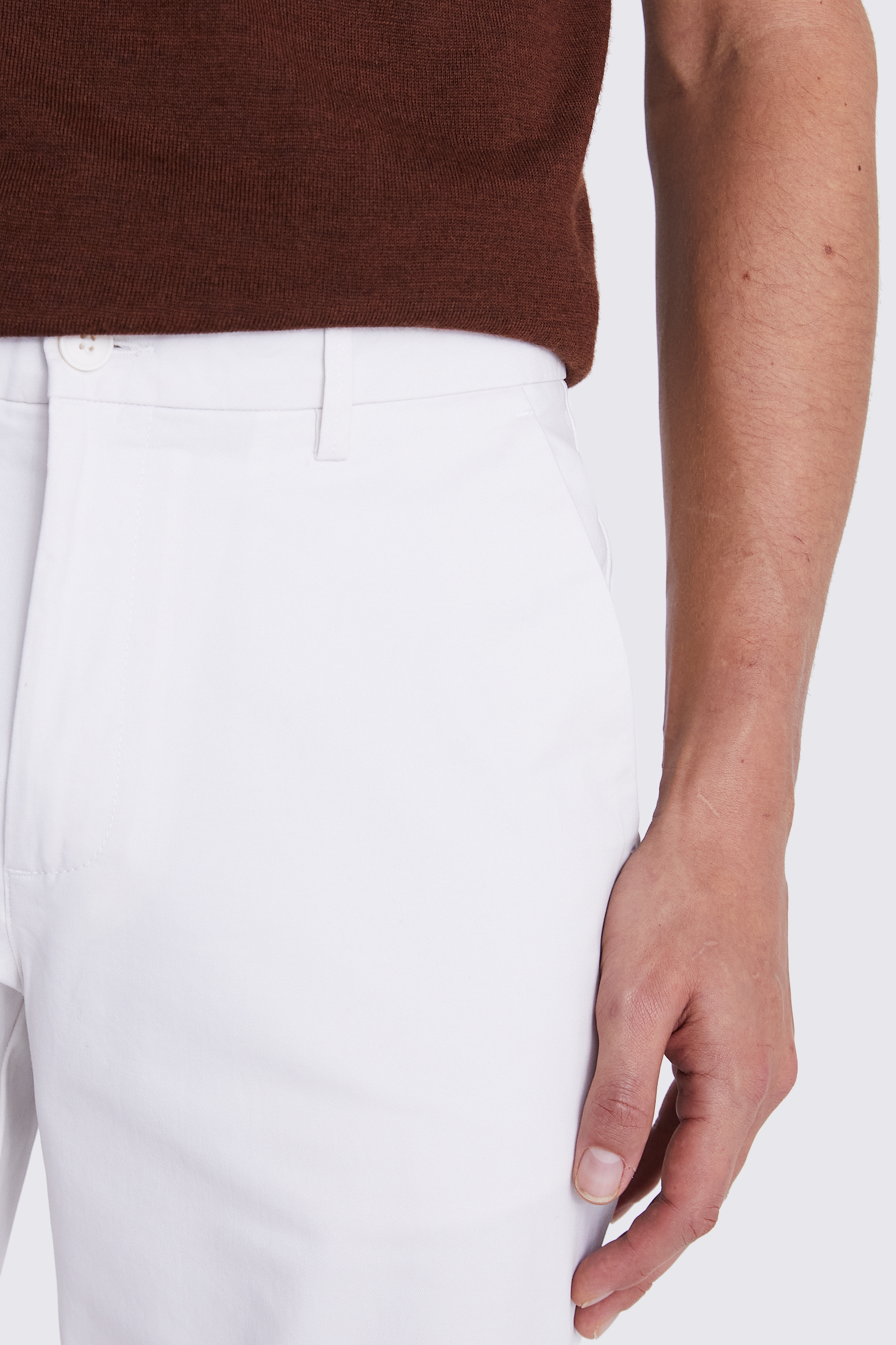Tailored Fit Off White Stretch Chinos    Buy Online at Moss