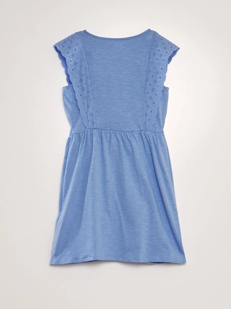 Robe avec broderies anglaises violet