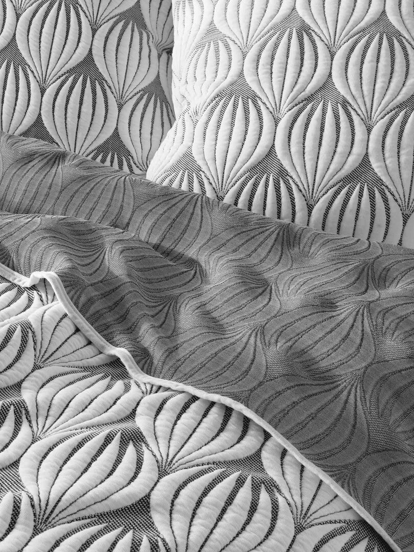 Couvre lit Faustine 220x240cm   Gris