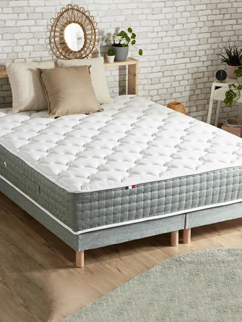 Matelas Ressort 7 zones Face Hiver/Eté différente HYGGE Fabriqué en France Blanc Vert