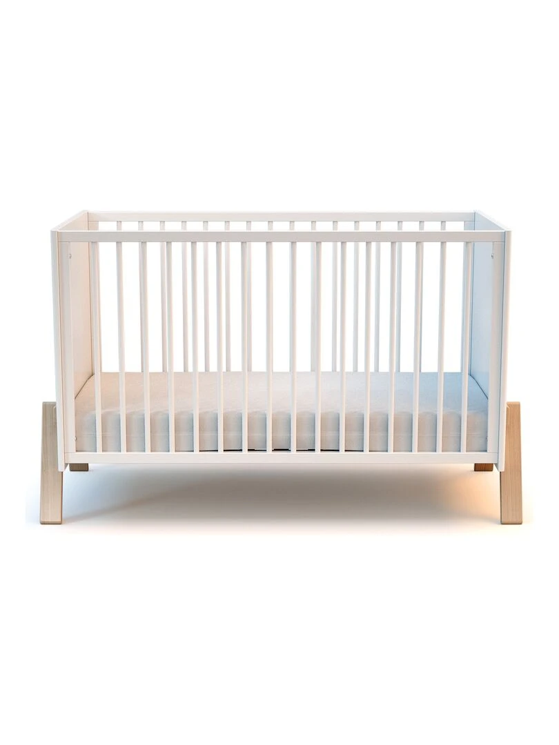 AT4    Lit bébé Canaille Winnie en bois Blanc et Hêtre 60 x 120 cm   Marron clair
