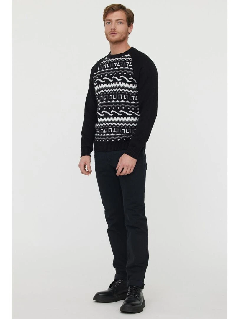 Lee Cooper   Pull manches longues coton regular CONAN   Noir