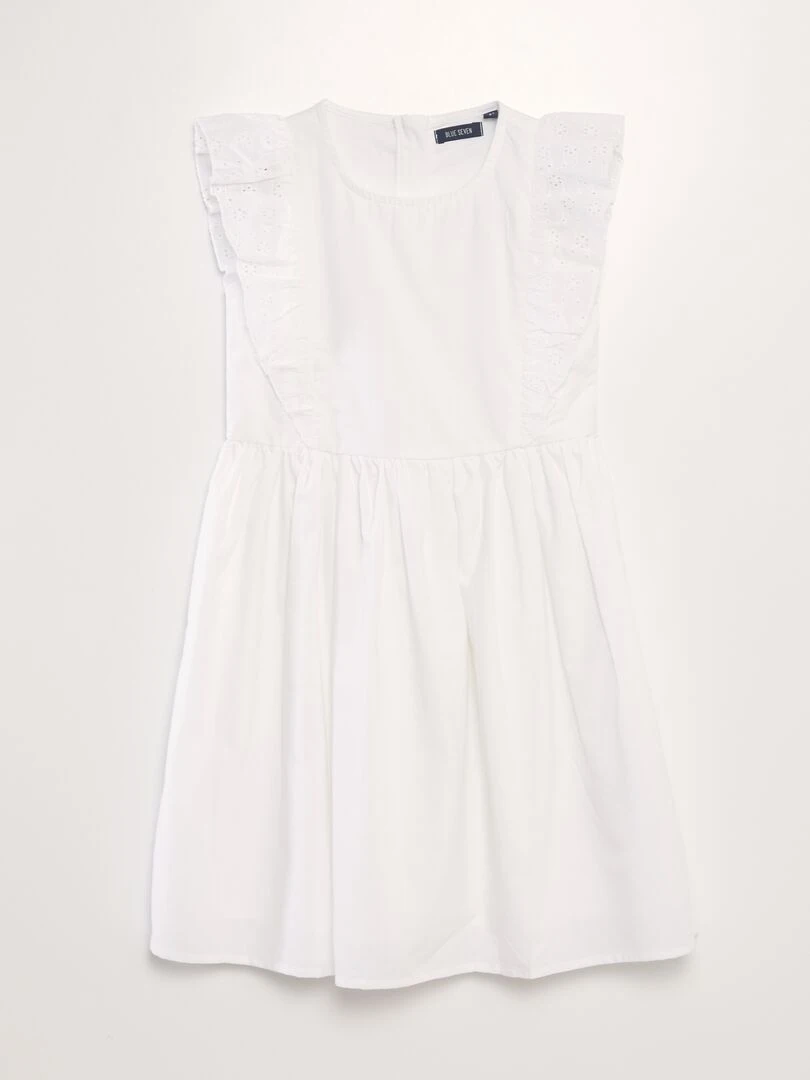 Robe volantée à broderies blanc