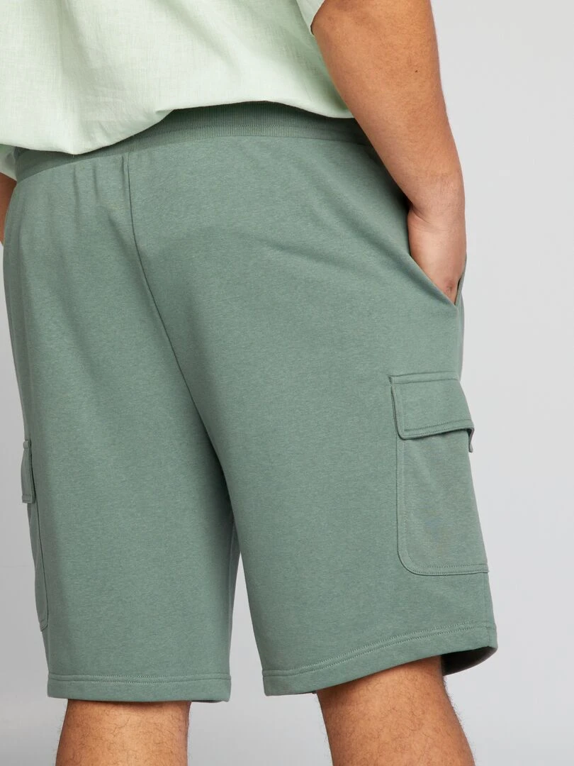 Bermuda avec poches à rabat   Vert