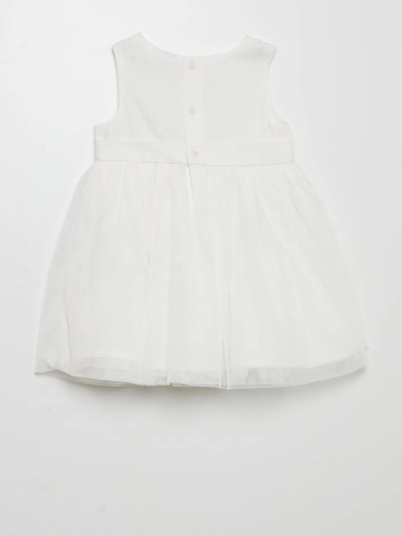 Robe évasée en tulle blanc