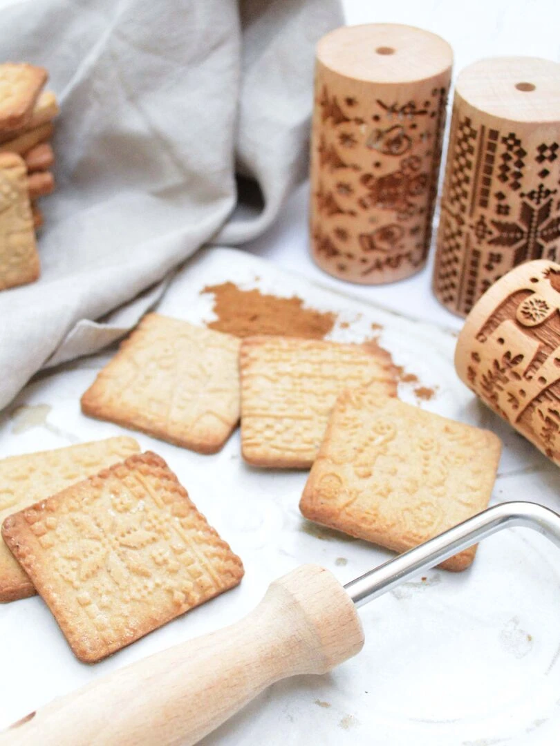3 mini rouleaux à pâtisserie à empreintes Noël   N/A