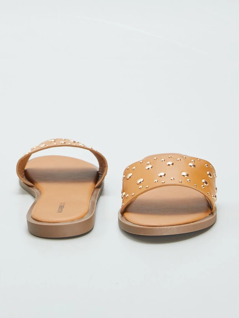 Mules plates cloutées   Marron