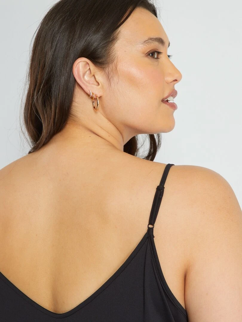 Fond de robe à glisser sous vos robes   noir