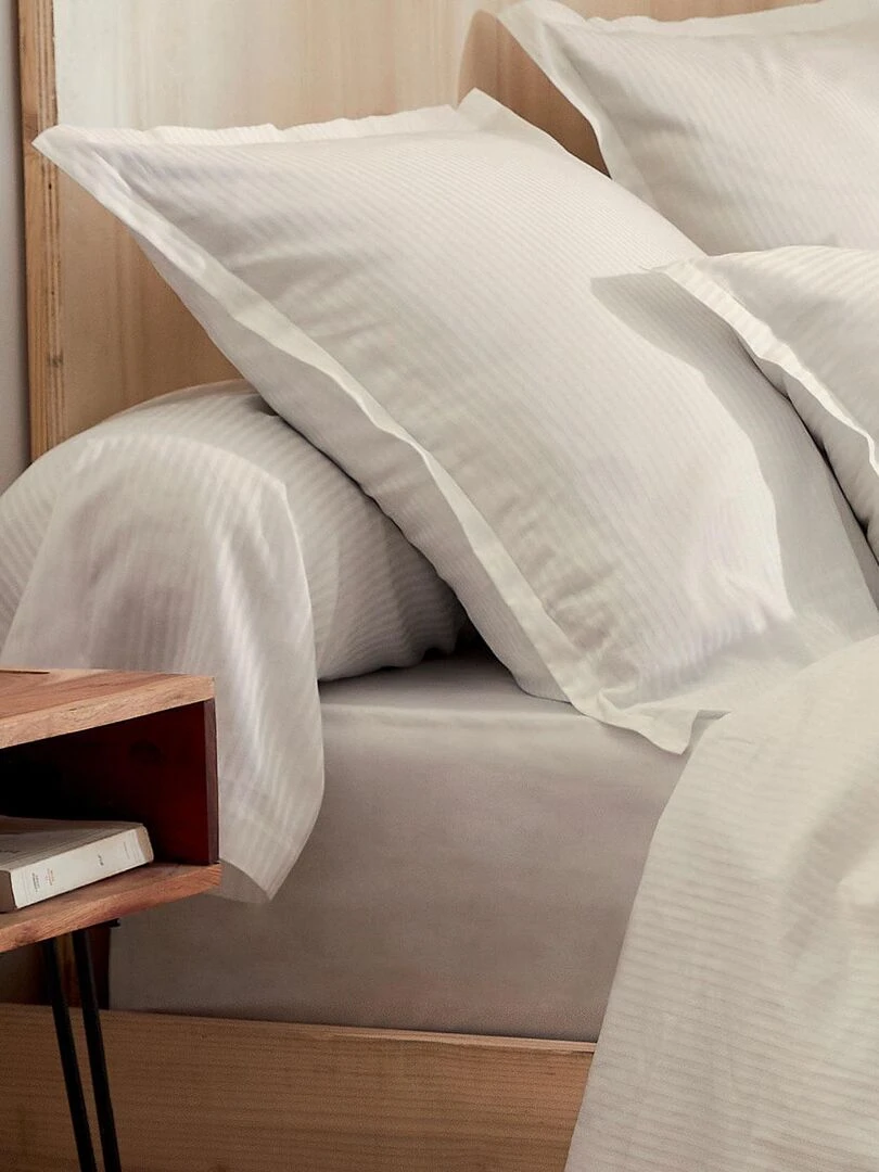 Taie de traversin esprit grand hôtel Beige sable