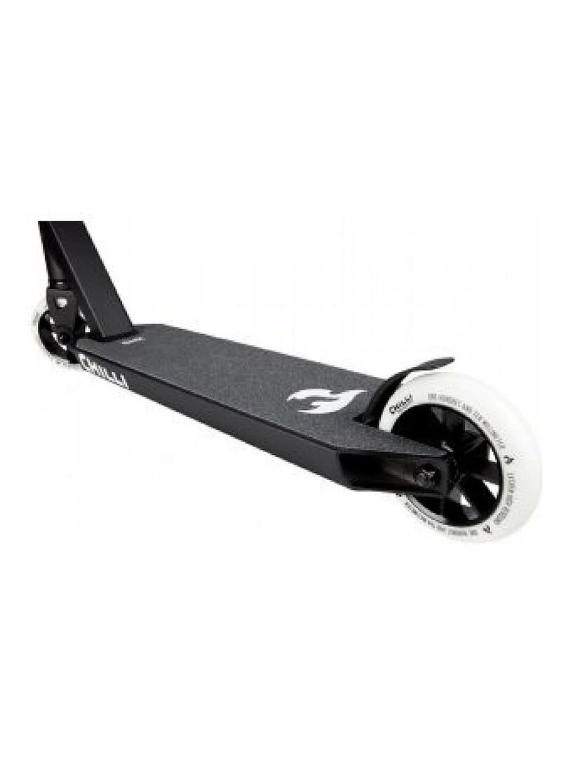 Chilli Pro Scooter Base Blanc  and  Noir   N/A
