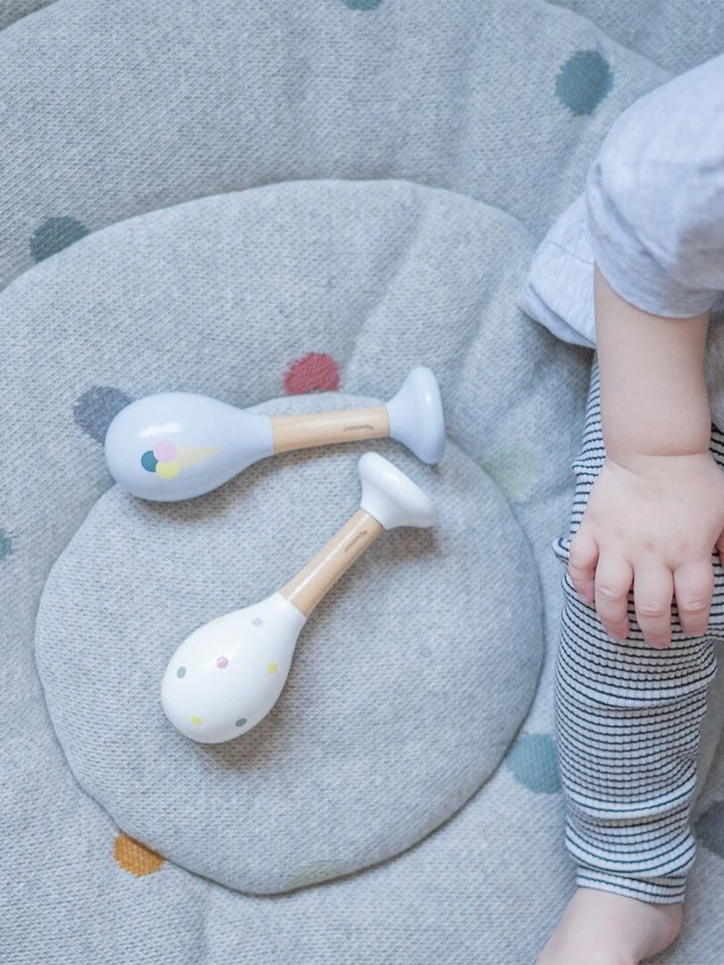 hochet glace et points   N/A