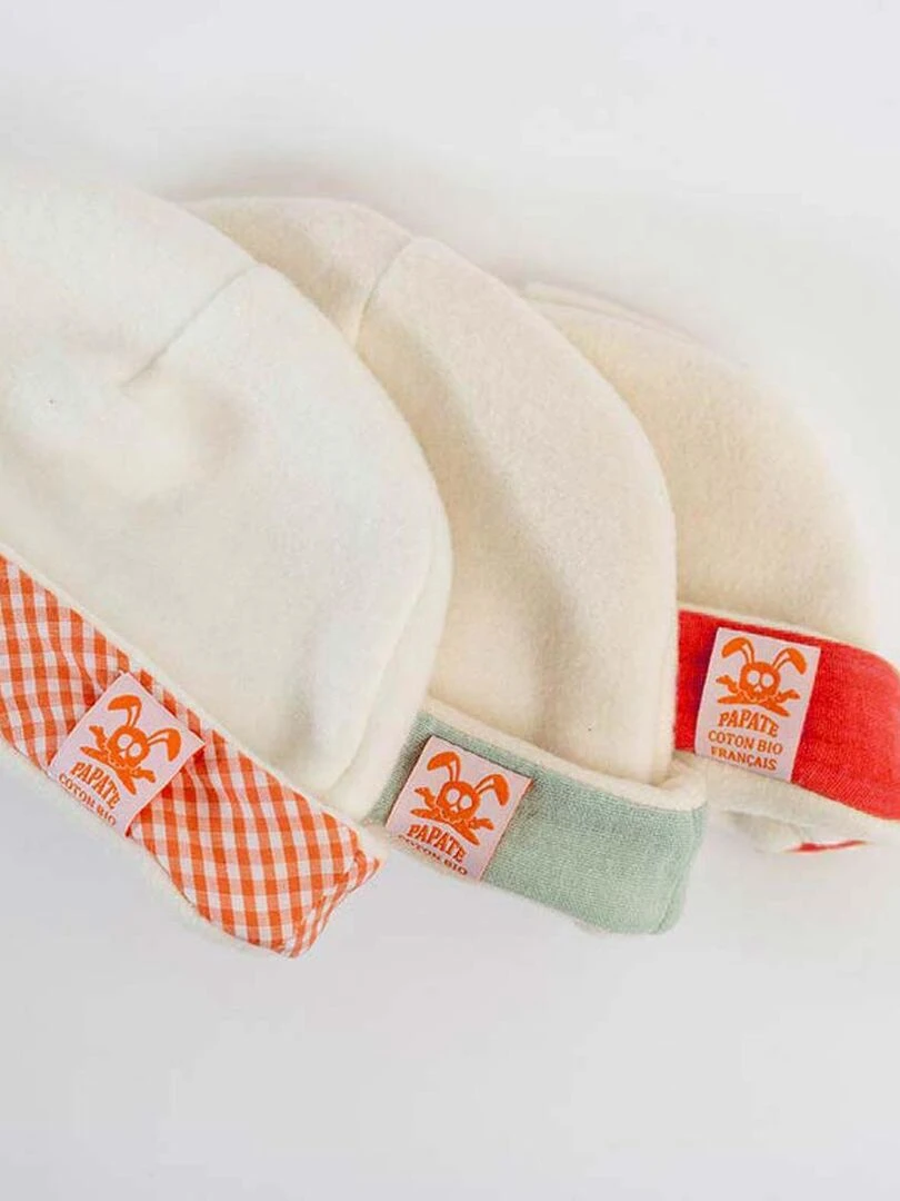 Bonnet de Naissance en Coton Bio Blanc et Fraise   Rouge