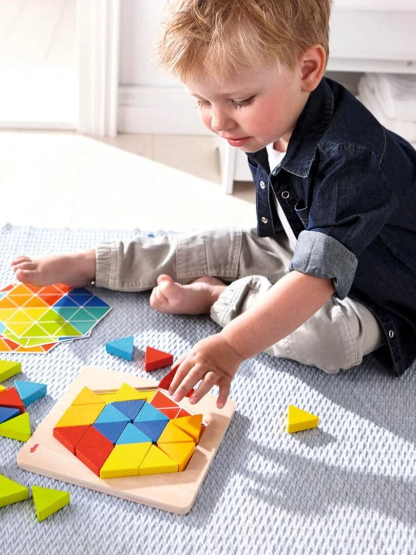 Jeu d'assemblage : Triangles magiques N/A