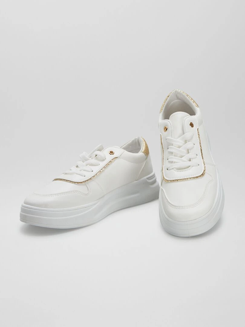 Baskets en simili   Blanc