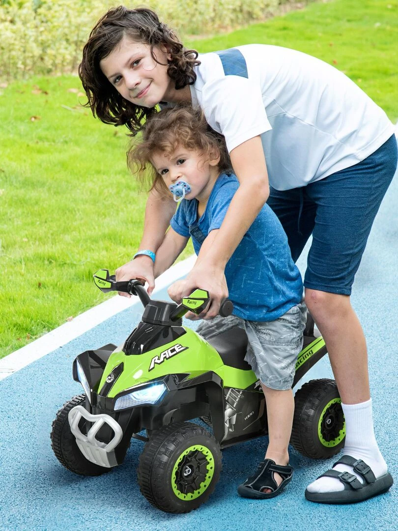 Porteur enfants quad 18 36 mois dim. 67L x 38l x 44H cm effets lumineux et sonores   Vert