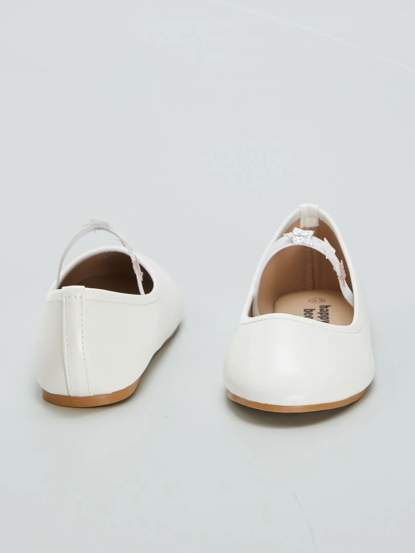 Ballerines avec élastique et étoile   Blanc