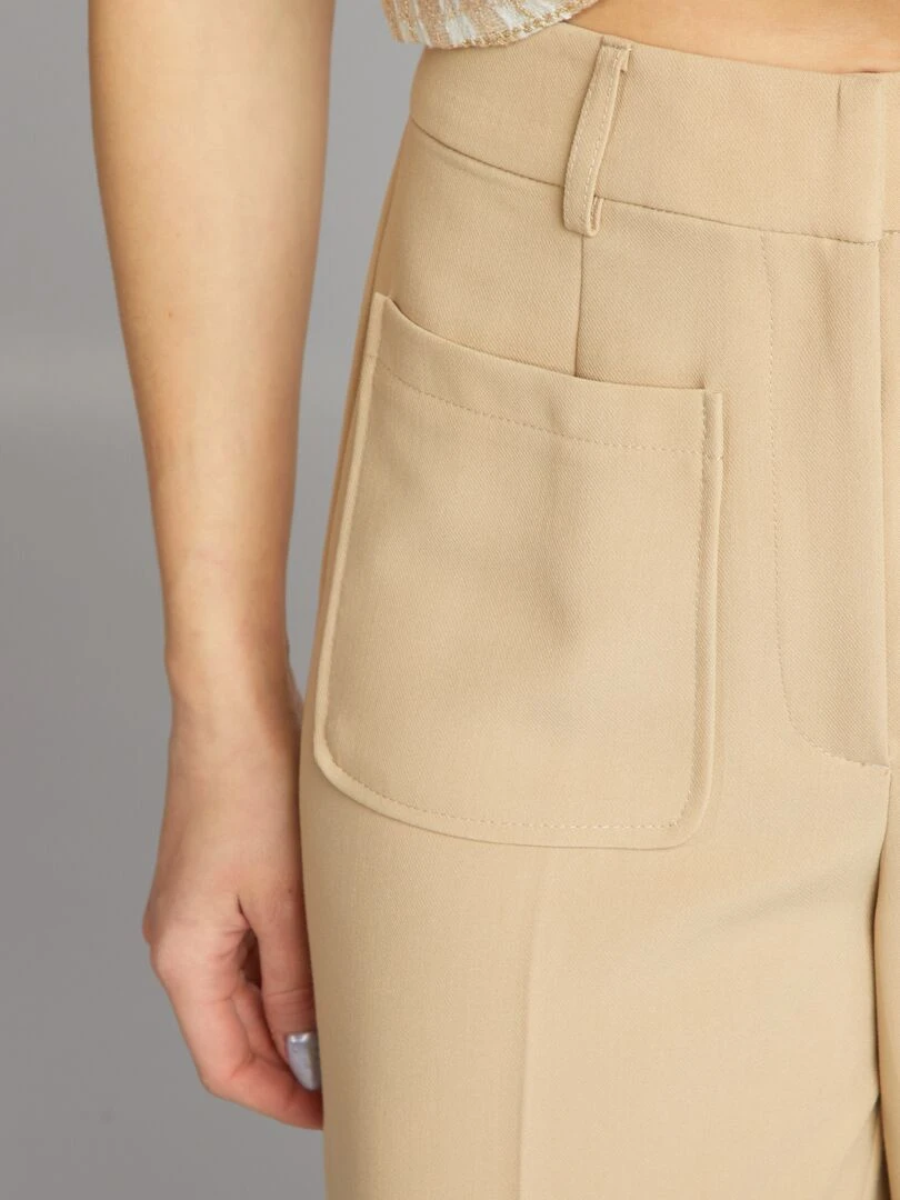 Pantalon droit avec poches plaquées   Beige