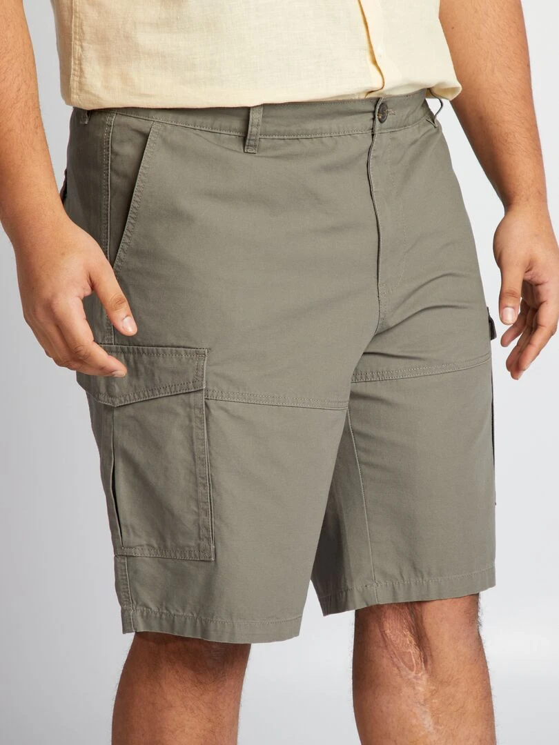 Bermuda  avec poches à rabat   Kaki