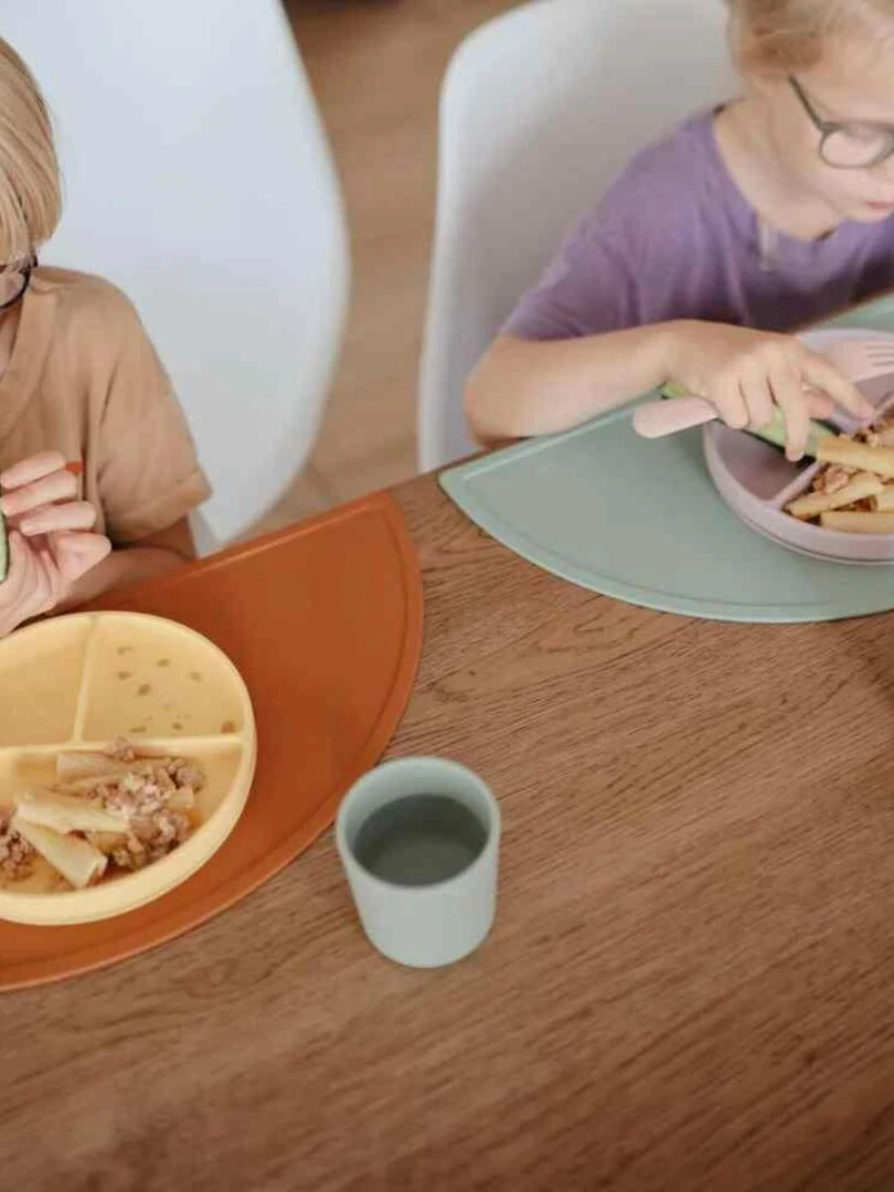 Assiette à compartiments en silicone avec ventouse Pale Daffodil   Jaune