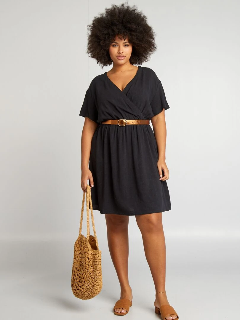 Robe courte cache cœur noir