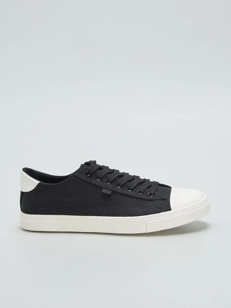 Baskets basses en toile Noir