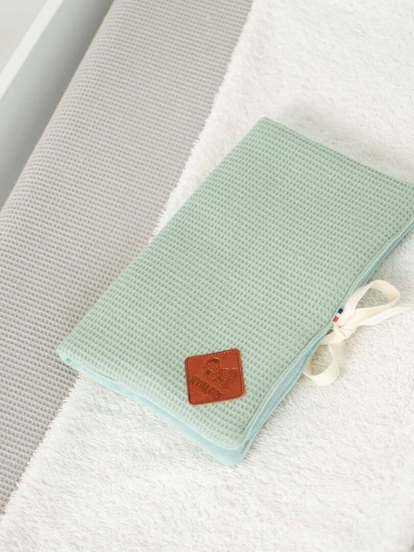 Protège carnet de santé en Nid d'abeille   Vert