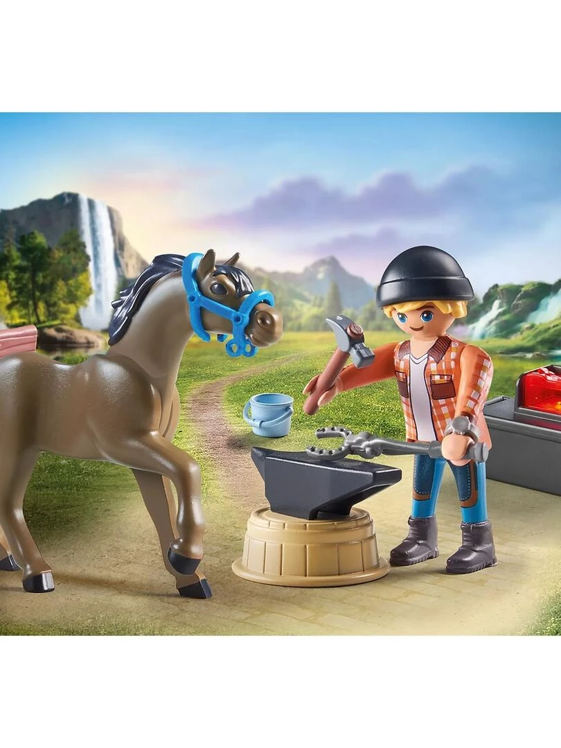 Horses of Waterfall Maréchal ferrant   N/A