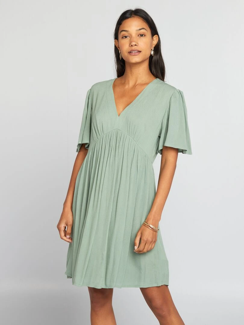 Robe courte en crêpe   Vert uni