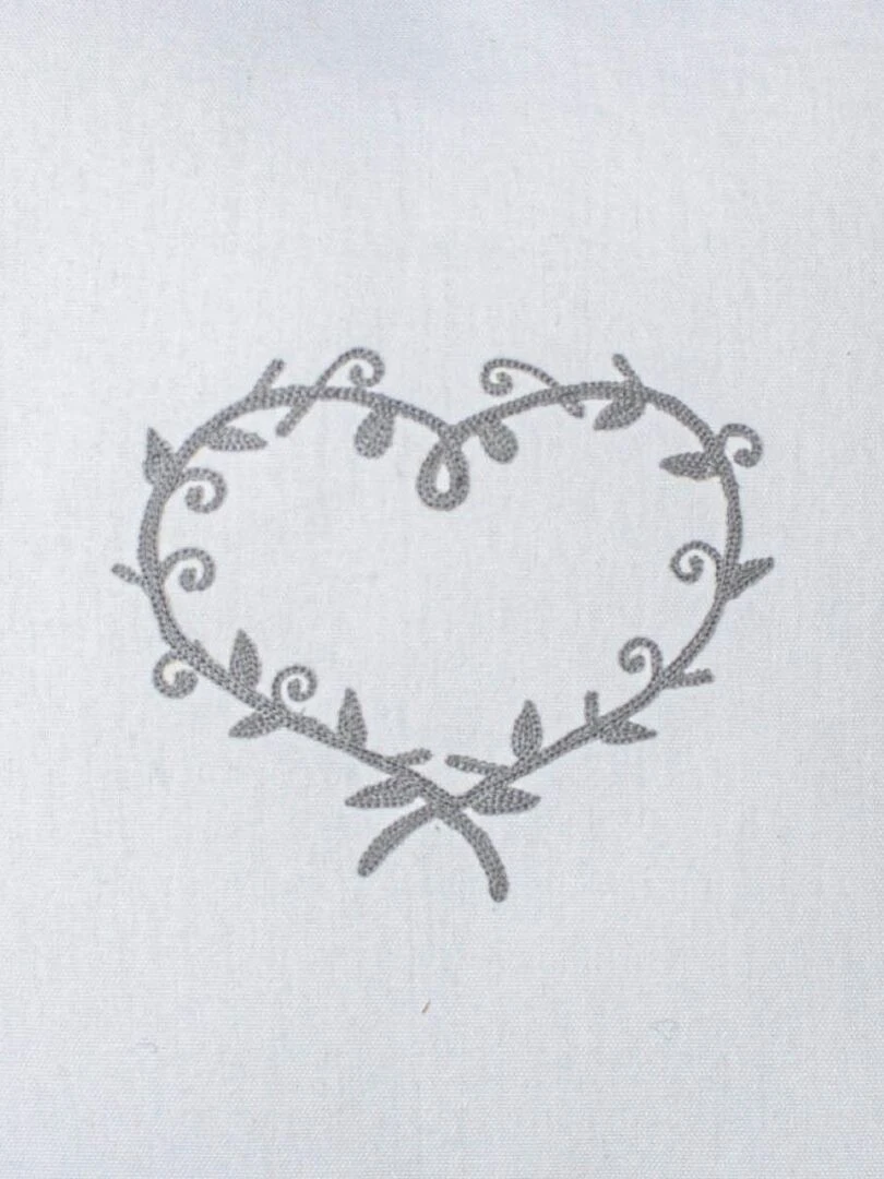 Coussin déhoussable au cœur brodé Blanc