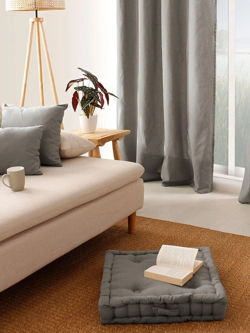Coussin de sol uni en pur coton   Gris clair