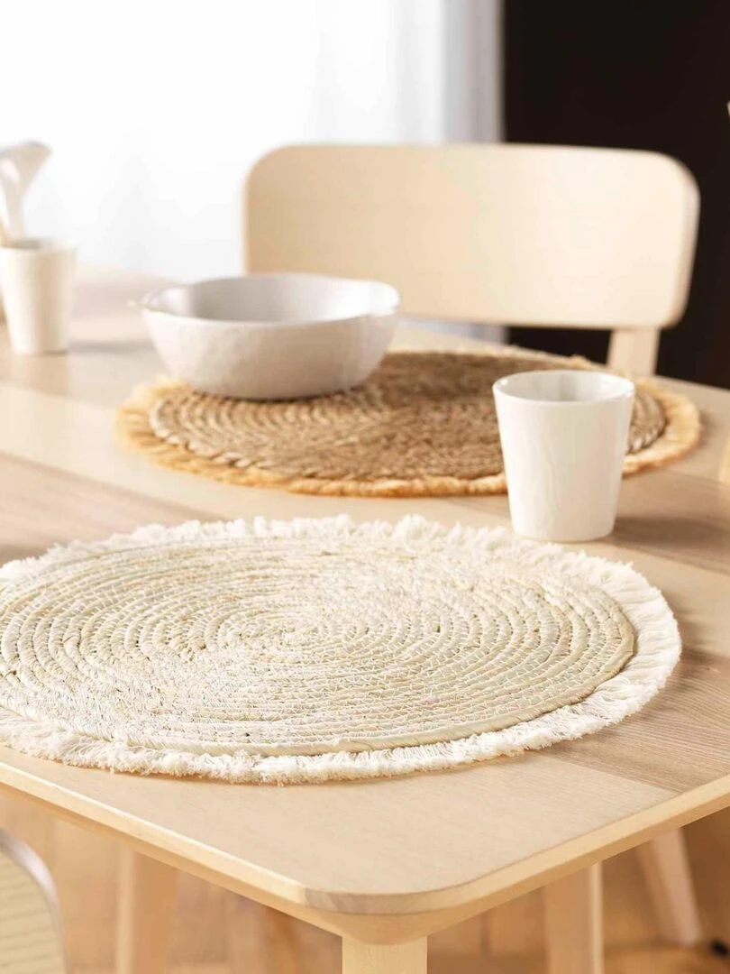 Set de table frangé en jonc   Beige clair