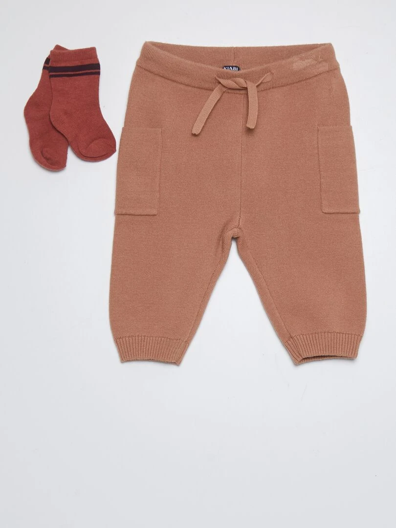 Pantalon de jogging avec poches plaquées + chaussettes Marron
