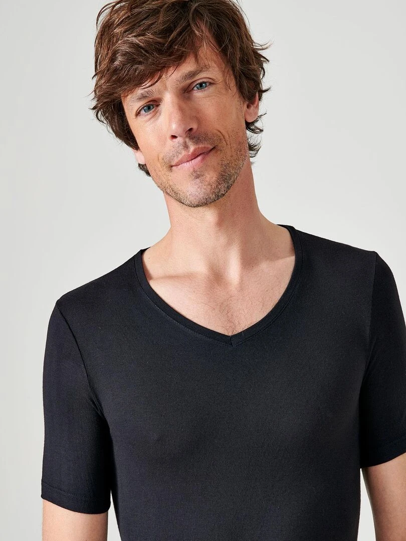 T shirt manches courtes col V Thermolactyl Sensitive Damart Noir