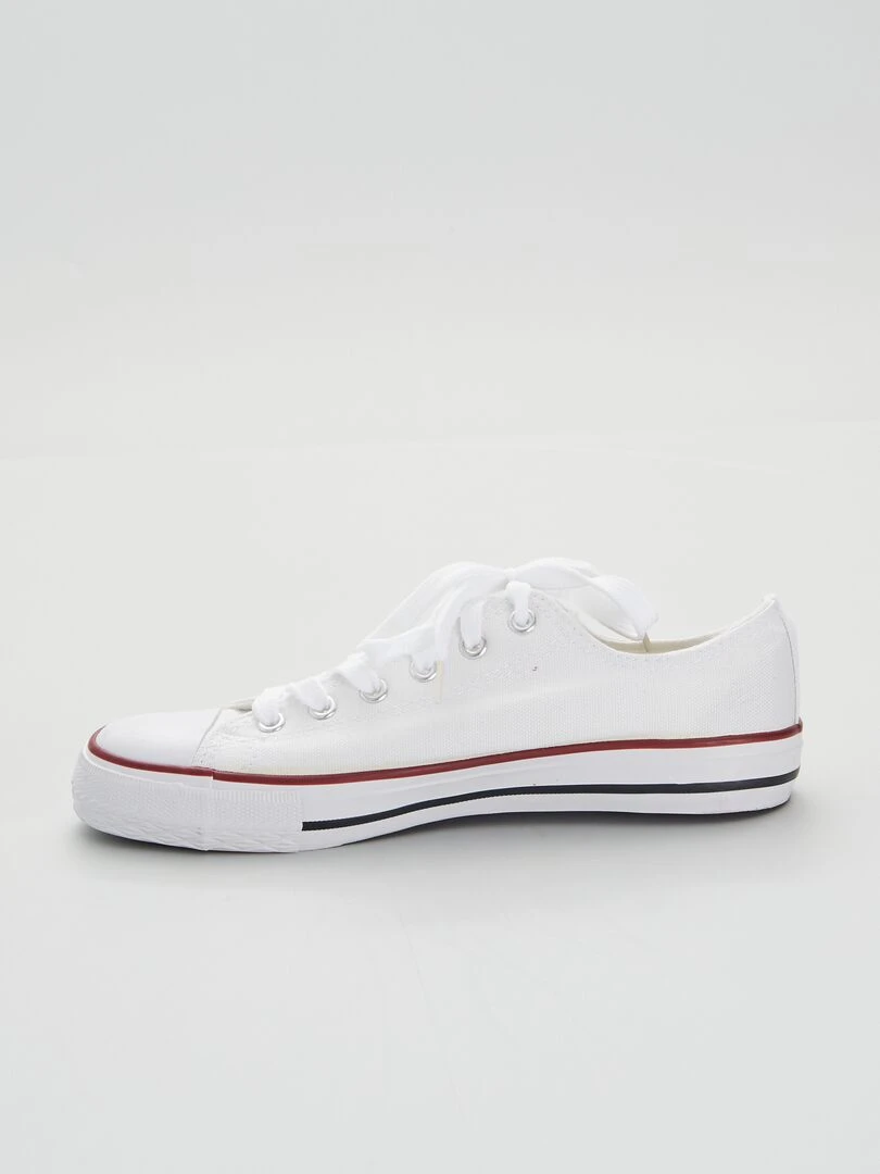 Baskets basses en toile   blanc