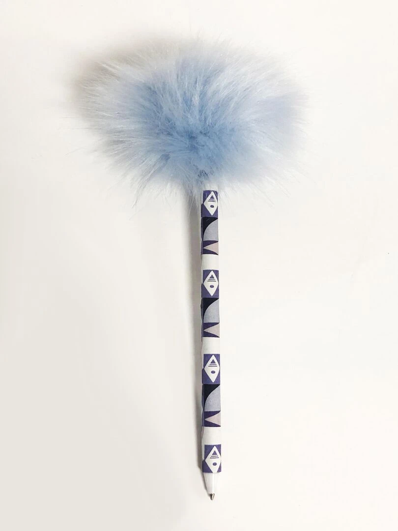 Journal Intime Electronique Reine Des Neiges Avec Effets Lumineux Et Accessoires   N/A