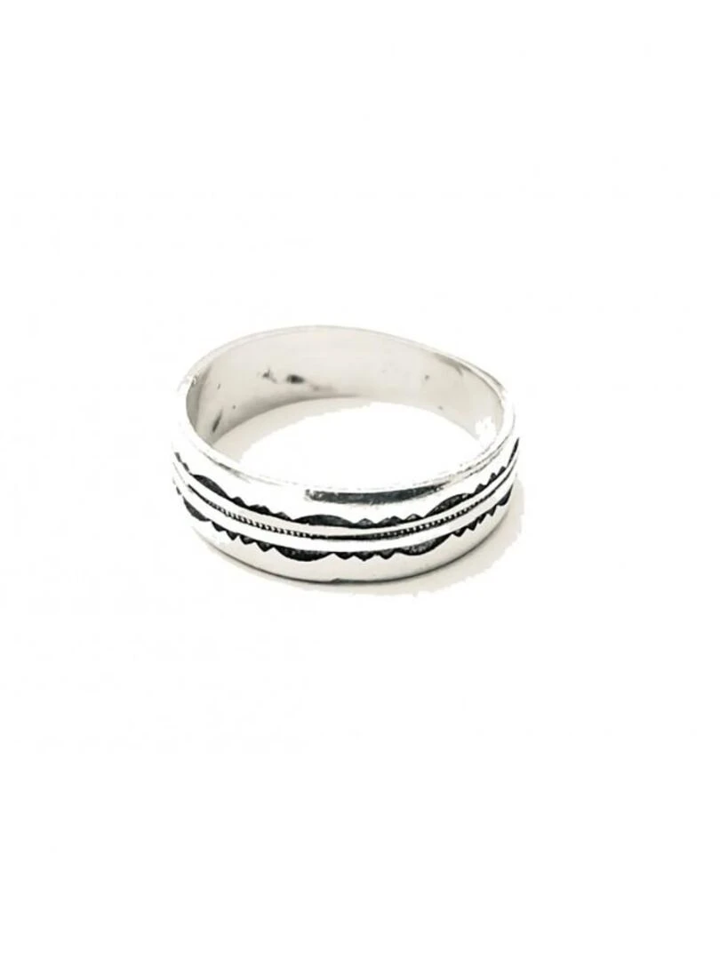 Bague  anneau touareg ciselé   Argent